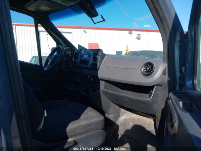 WD4PF1CD4KP148055 Mercedes-Benz SPRINTER VAN