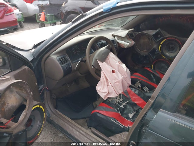 1996 TOYOTA COROLLA VIN: 2T1BA02E5TC127450