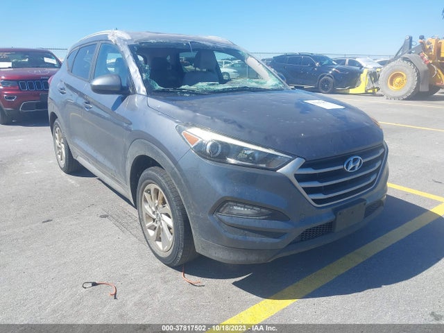 Hyundai TUCSON SE 2017 KM8J33A44HU332215 Image 1