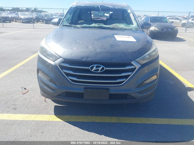 Hyundai TUCSON SE 2017 KM8J33A44HU332215 Image 12
