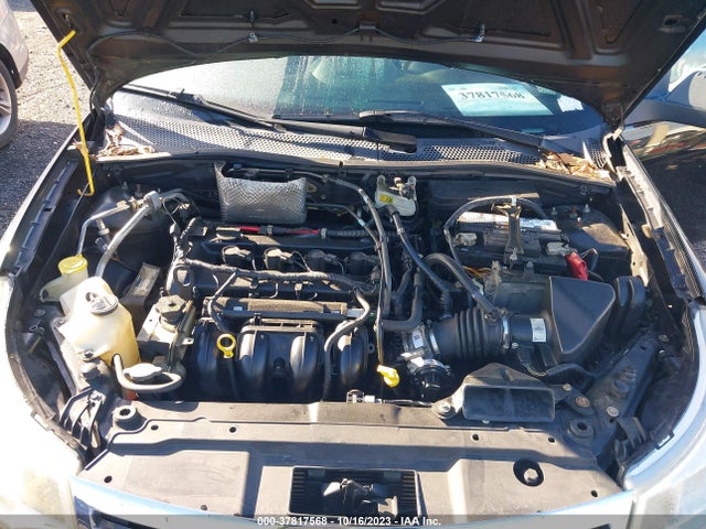 2010 FORD FOCUS SE VIN: 1FAHP3FN0AW202456