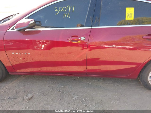 Chevrolet MALIBU LT 2018 1G1ZD5ST0JF218169 Image 14