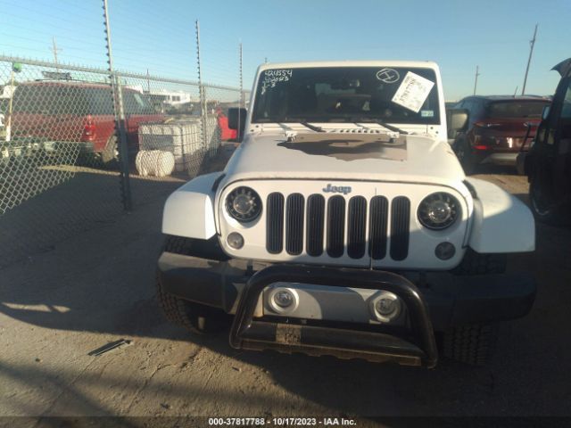 1C4AJWBG3EL121917 Jeep Wrangler Sahara