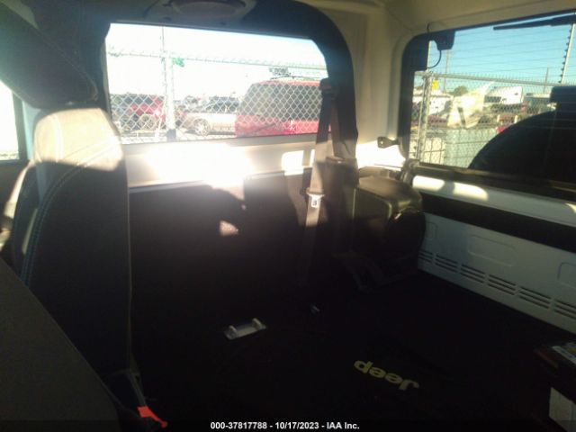 1C4AJWBG3EL121917 Jeep Wrangler Sahara