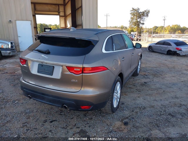 2017 JAGUAR F-PACE SADCK2BV5HA095953 Photo 3