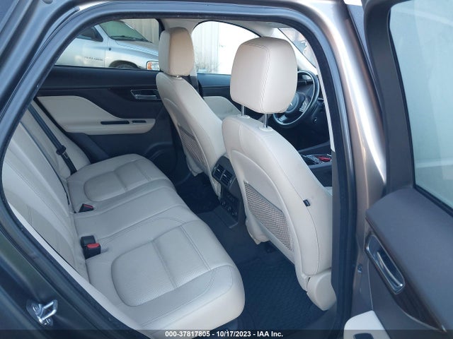 2017 JAGUAR F-PACE SADCK2BV5HA095953 Photo 7