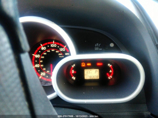 2010 TOYOTA MATRIX VIN: 2T1KU4EE2AC339388