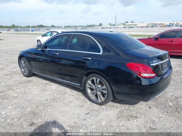 55SWF4KB4HU212572 Mercedes-Benz C 300 Sport 4matic/luxury 4matic/4matic