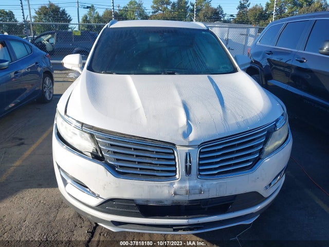 5LMCJ1C97GUJ18343 Lincoln Mkc Premier