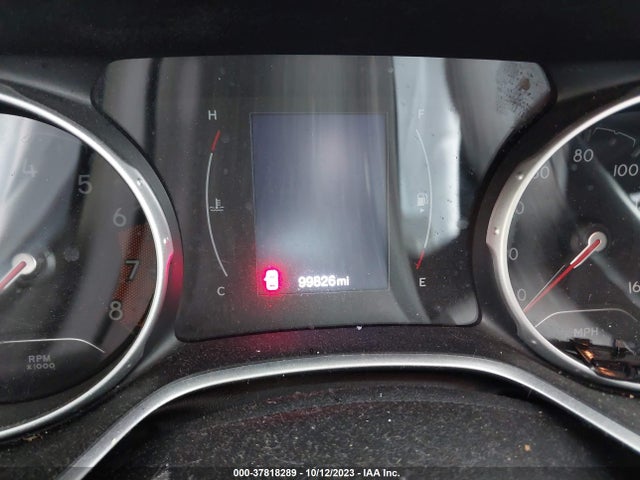 3C4NJDBB9JT176834 Jeep Compass Latitude 4x4