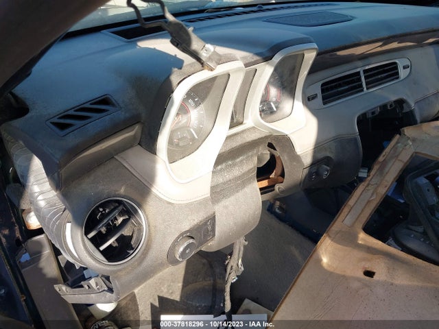 Chevrolet CAMARO LT 2015 2G1FF1E3XF9239998 Image 6
