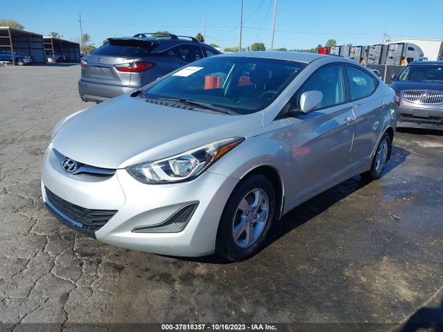 2015 HYUNDAI ELANTRA SE VIN: 5NPDH4AE6FH558331