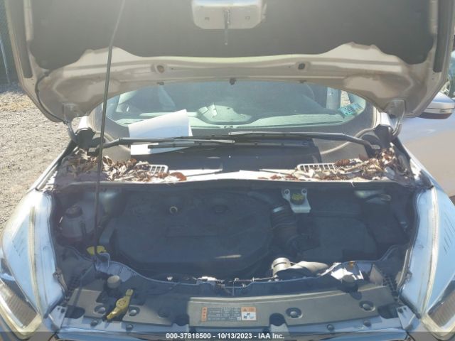 1FMCU0J97HUC92406 Ford Escape Titanium