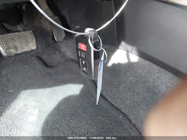 Toyota RAV4 2015 2T3DF4EV3FW370911 Image 11