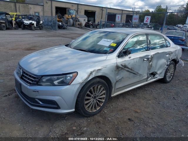 1VWBT7A30HC023027 Volkswagen Passat 1.8t Se