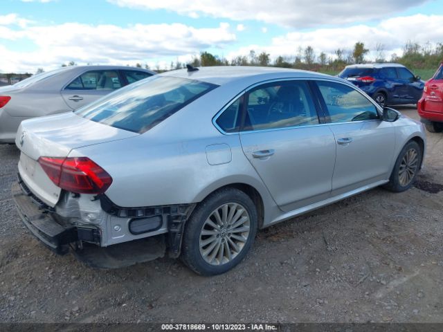 1VWBT7A30HC023027 Volkswagen Passat 1.8t Se