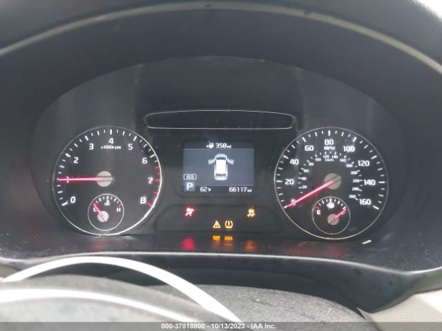 5XYPG4A31LG648889 KIA SORENTO LX