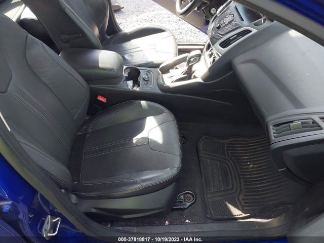 2013 FORD FOCUS SE VIN: 1FADP3K24DL229949