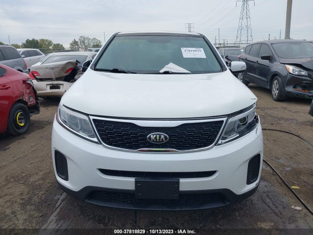 KIA SORENTO LX 2015 5XYKT3A68FG583120 Image 12