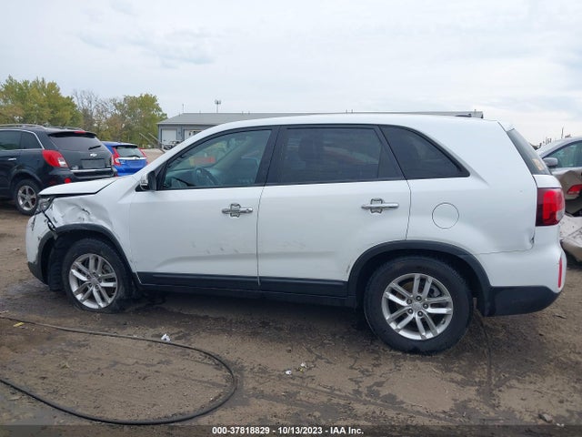 KIA SORENTO LX 2015 5XYKT3A68FG583120 Image 14