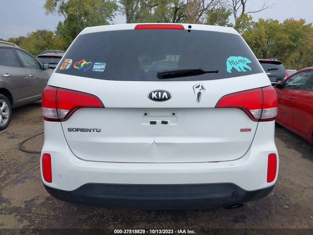KIA SORENTO LX 2015 5XYKT3A68FG583120 Image 16