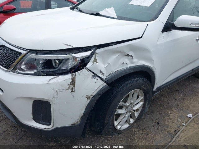 KIA SORENTO LX 2015 5XYKT3A68FG583120 Image 6