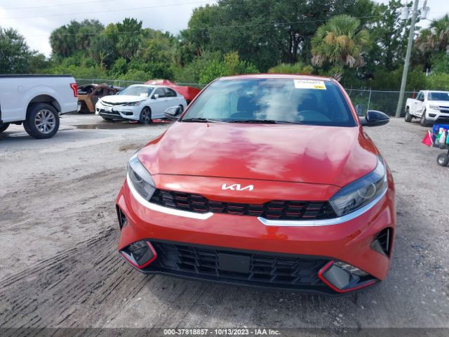3KPF54AD7PE662406 KIA Forte Gt-line
