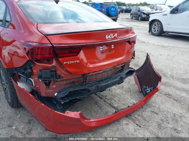 3KPF54AD7PE662406 KIA Forte Gt-line
