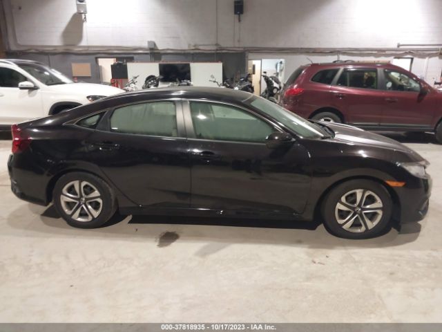 2HGFC2F50JH530371 Honda Civic Sedan Lx