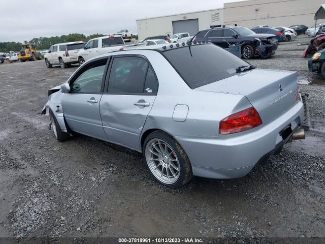 2005 MITSUBISHI LANCER EVOLUTION JA3AH86D75U053038 Photo 2