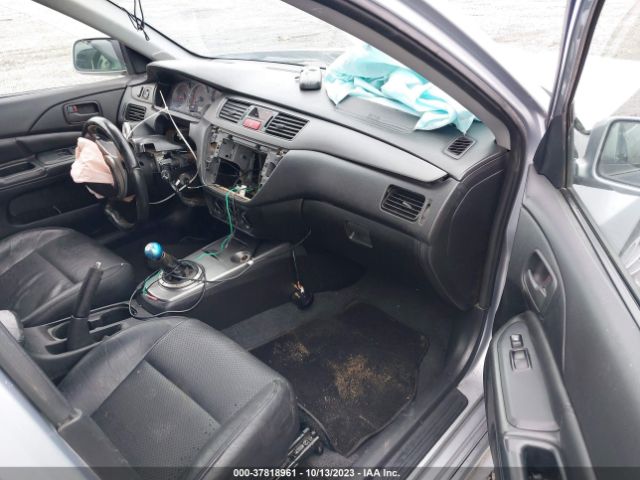 2005 MITSUBISHI LANCER EVOLUTION JA3AH86D75U053038 Photo 4