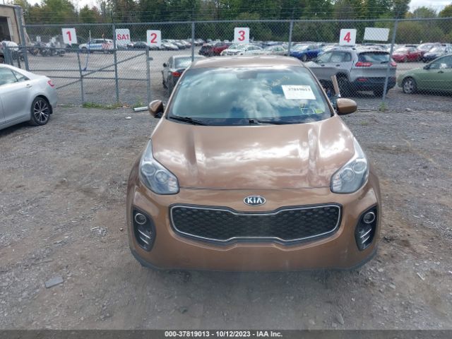 KNDPMCAC5J7444139 KIA Sportage Lx