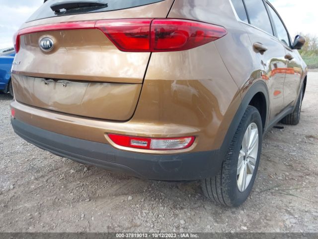 KNDPMCAC5J7444139 KIA Sportage Lx