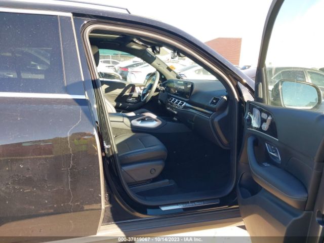 4JGFB4JB8LA242153 Mercedes-Benz GLE