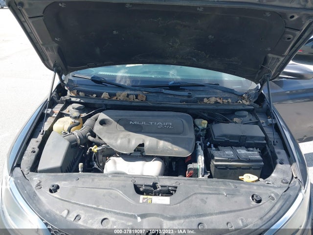 Chrysler 200 Limited 2016 1C3CCCAB0GN101885 Image 10