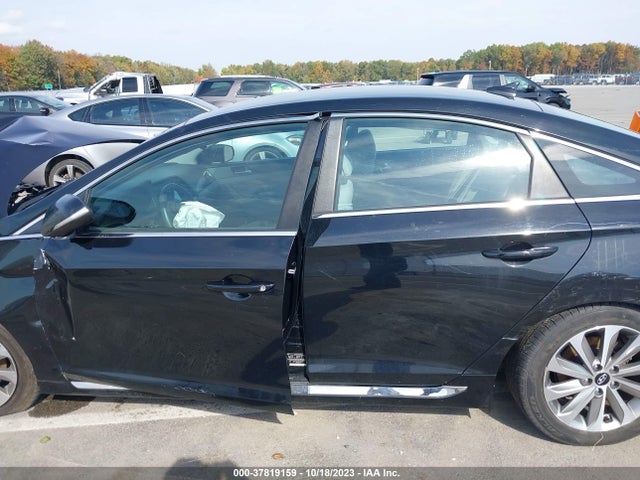 Hyundai Sonata Sport 2016 5NPE34AF0GH342830 Image 14