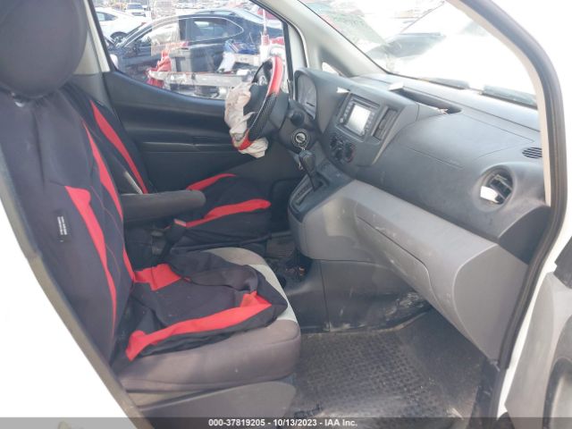 3N6CM0KN7FK704091 Nissan NV200 SV