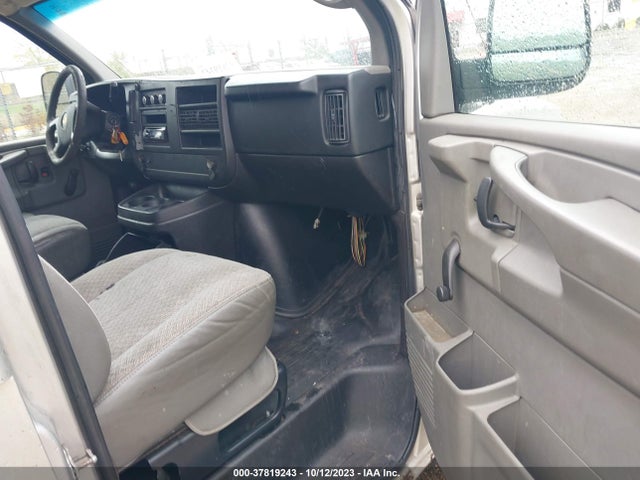 2011 CHEVROLET EXPRESS CARGO VAN VIN: 1GCWGFBA3B1179923