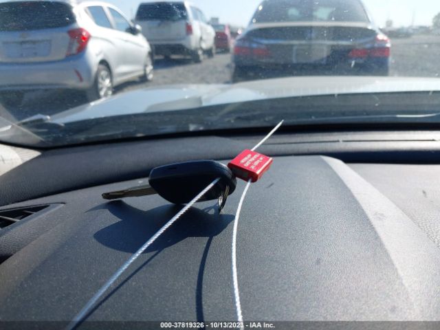 19XFC2F56HE028856 Honda Civic Sedan Lx