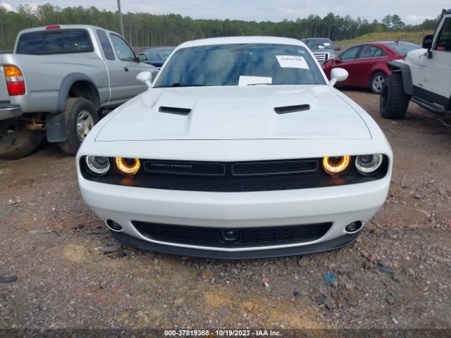 2C3CDZAG9JH258987 Dodge Challenger Sxt Plus