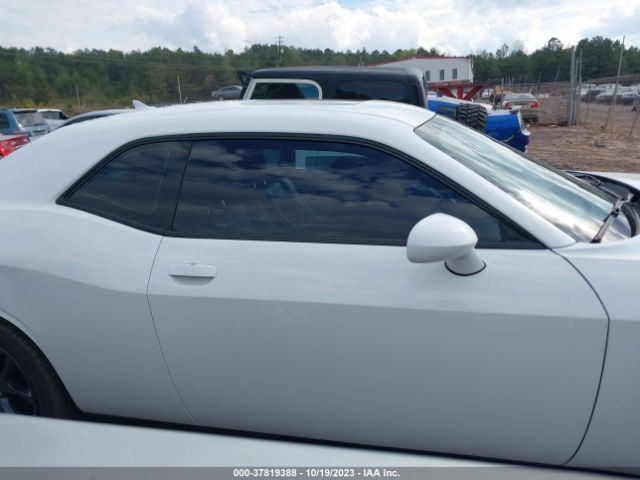 2C3CDZAG9JH258987 Dodge Challenger Sxt Plus