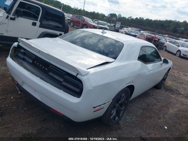 2C3CDZAG9JH258987 Dodge Challenger Sxt Plus
