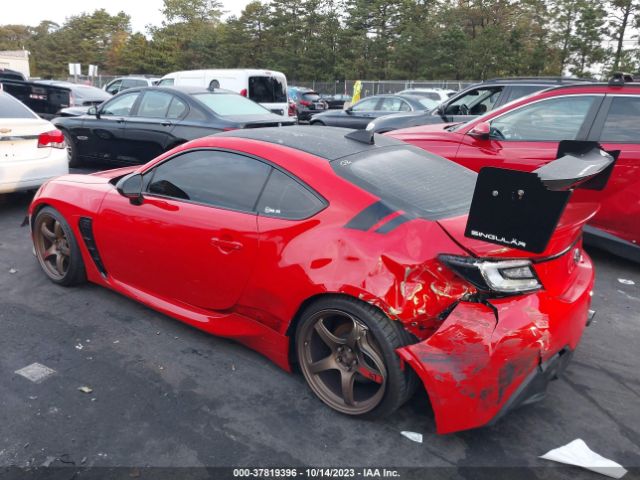 2022 TOYOTA GR86 JF1ZNBE1XN9757051 Photo 2