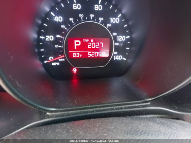 KNDJN2A26G7845681 KIA Soul Base