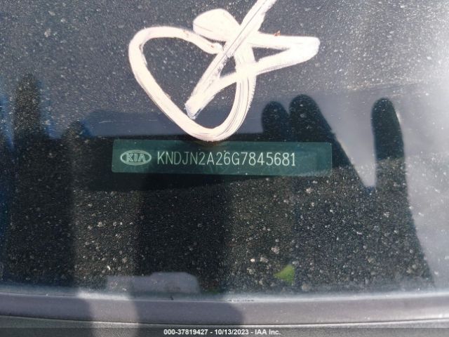 KNDJN2A26G7845681 KIA Soul Base