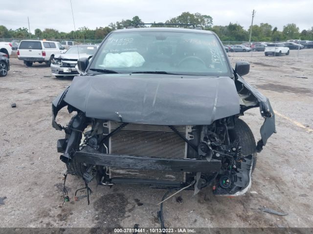 2C4RDGCG9JR297936 Dodge Grand Caravan Sxt