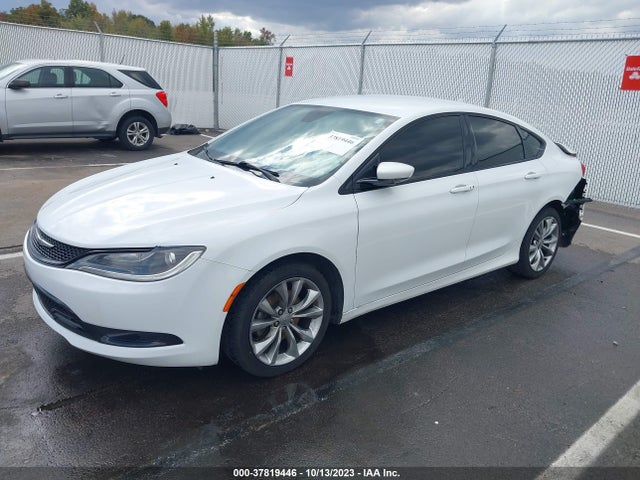 1C3CCCBB9FN624397 Chrysler 200 S