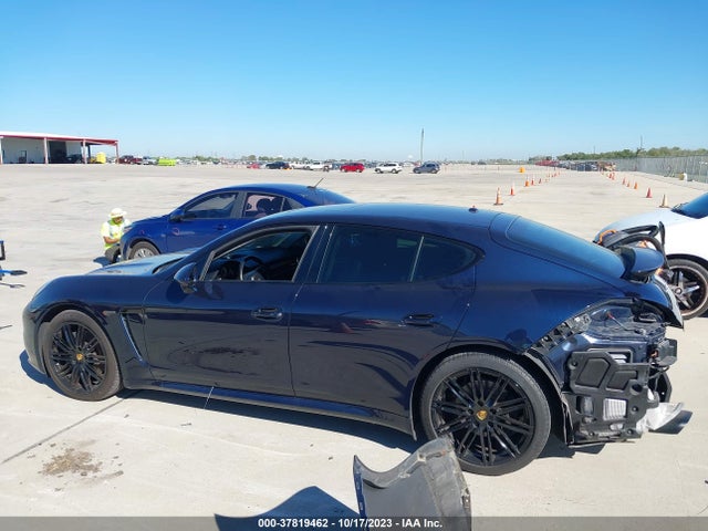 2016 PORSCHE PANAMERA EDITION VIN: WP0AA2A70GL003191