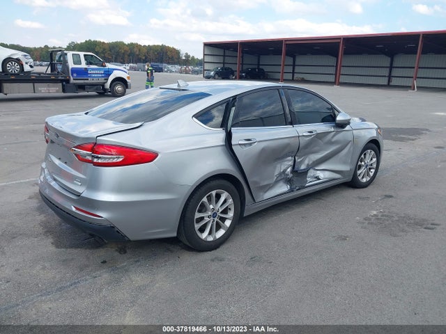 Ford FUSION SE 2020 3FA6P0HDXLR219877 Image 4
