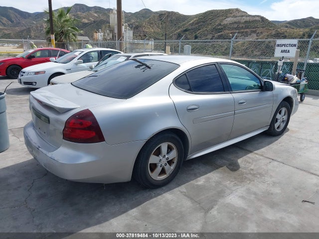 2006 PONTIAC GRAND PRIX VIN: 2G2WP582261302559